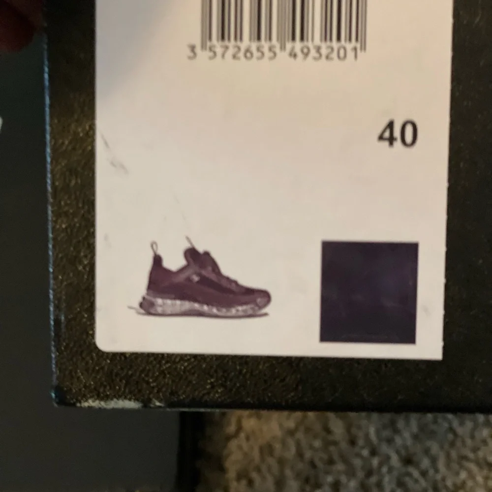 Gently used Chanel sneakers sz 40 - Picture 8 of 11